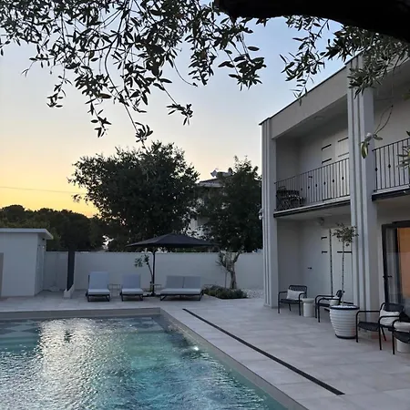 Casa Estilo Deco Villa