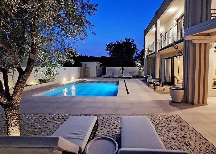 Casa Estilo Deco * Biograd Na Moru