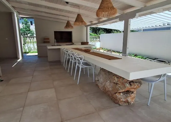 Willa Casa Estilo Deco *