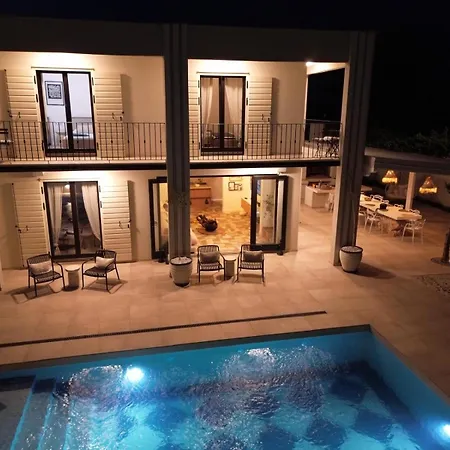 Villa Casa Estilo Deco Biograd Na Moru