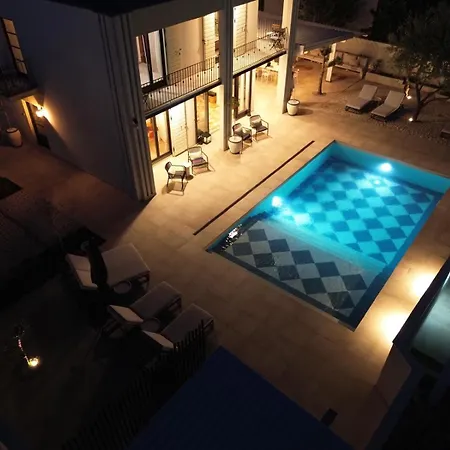 Casa Estilo Deco * Biograd Na Moru