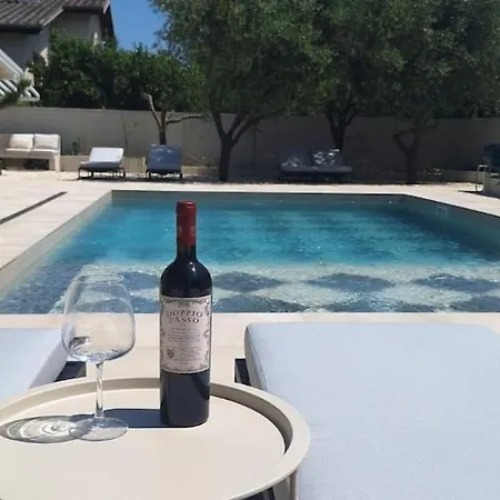 Villa Casa Estilo Deco