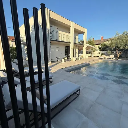 Casa Estilo Deco - Luxury With Saltwater Pool Vila Biograd Na Moru