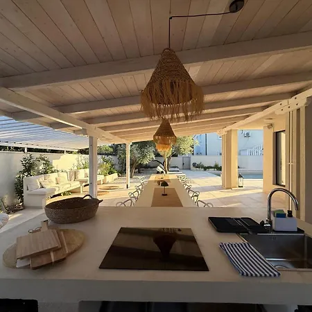 Casa Estilo Deco - Luxury With Saltwater Pool *