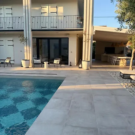 Casa Estilo Deco - Luxury With Saltwater Pool *